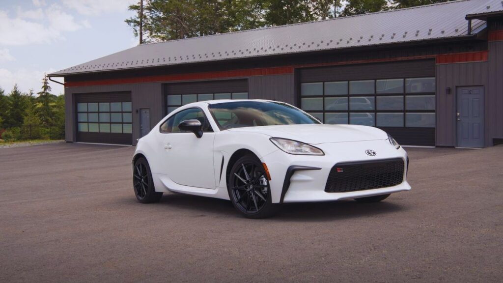 Toyota GR86